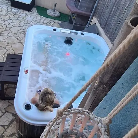 Ohana Blue House Holiday home *