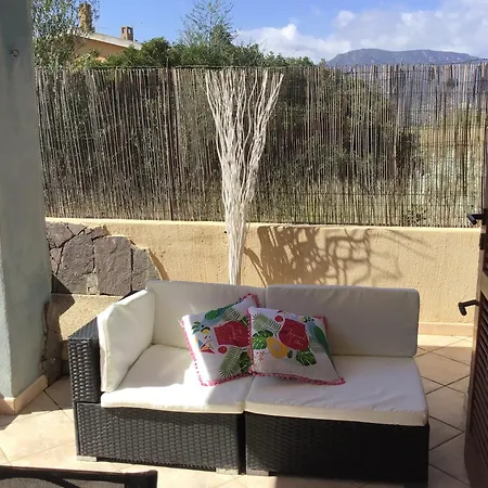 Holiday home Ohana Blue House